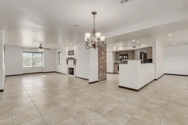 $4,950 | 16915 East Jacklin Drive, Fountain Hills, AZ 85268