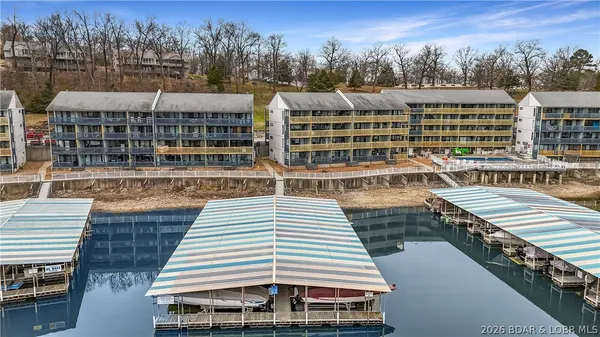 $159,900 | 5655 Heron Bay Drive, Unit F305, Osage Beach, MO 65065