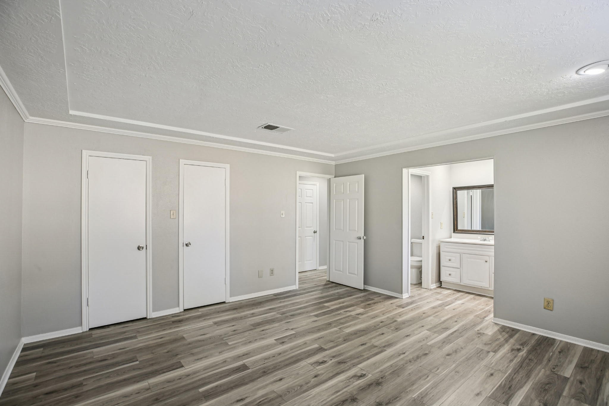 3715 Wells Mark Drive Humble, TX 77396 - Photo 4 of 16 a view of empty room with wooden floor