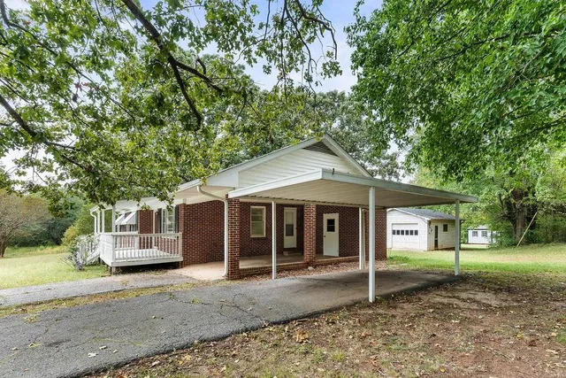 $189,900 | 2149 Jonesville Lockhart Highway, Union, SC 29379