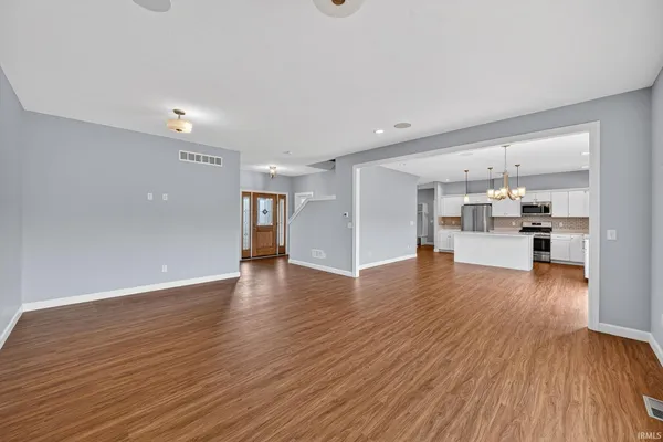 $594,900 | 53411 Rose Pl Drive, Granger, IN 46530