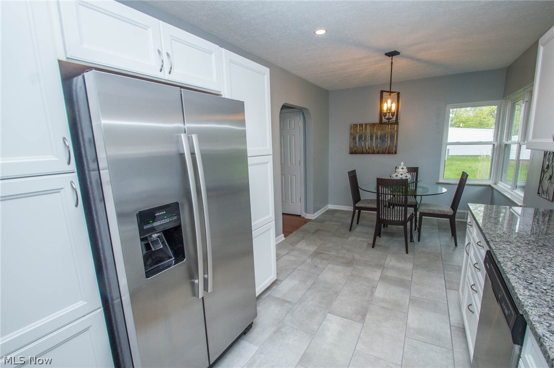 330 Hillside Road Independence, OH 44131 - Photo 10 of 32 Gallery Image 10