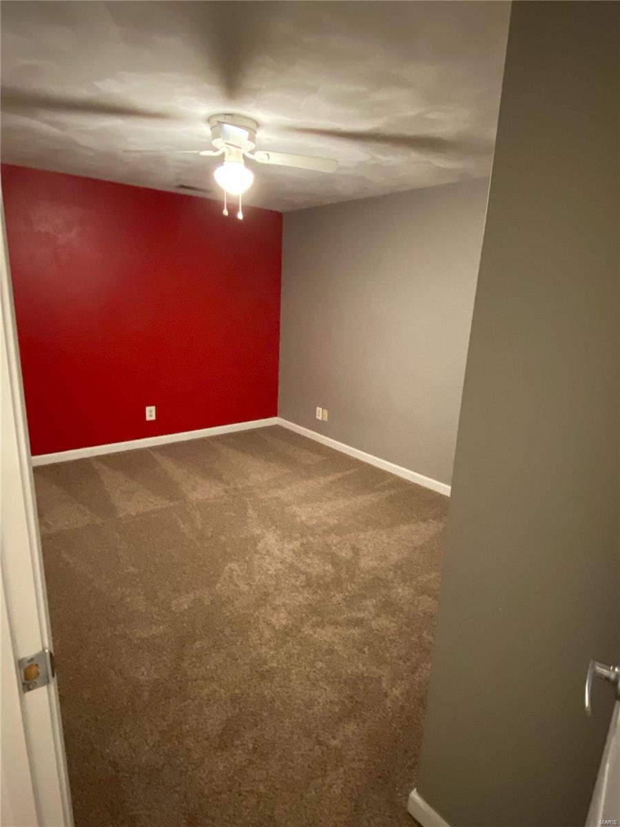 360 Bowers Road Troy, IL 62294 - Photo 47 of 60