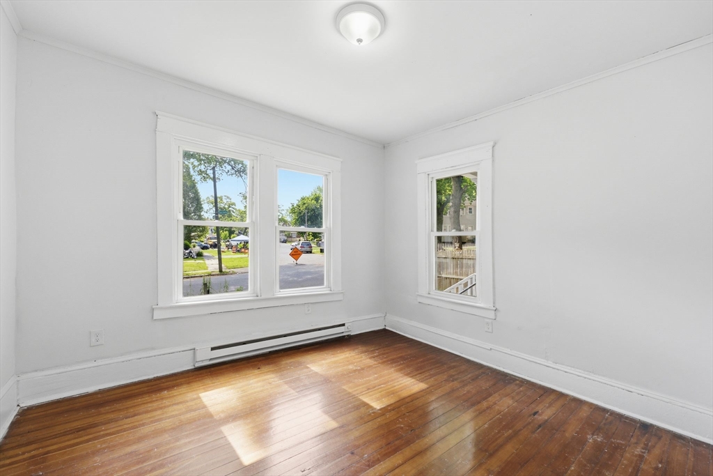 172-174 Euclid Avenue Springfield, MA 01108 - Photo 6 of 32
