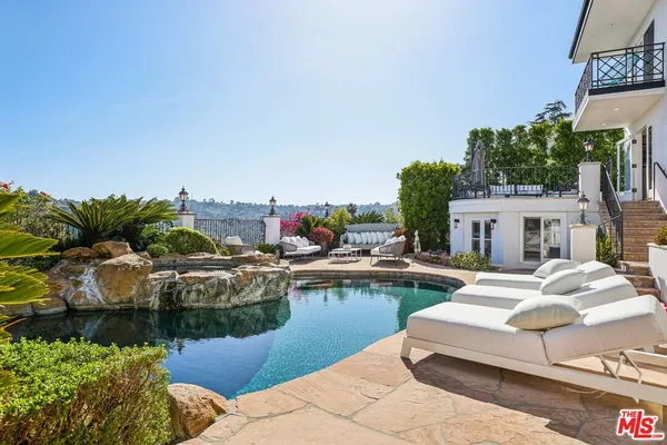 $19,995 | 2411 Mt Olympus Drive, Los Angeles, CA 90046