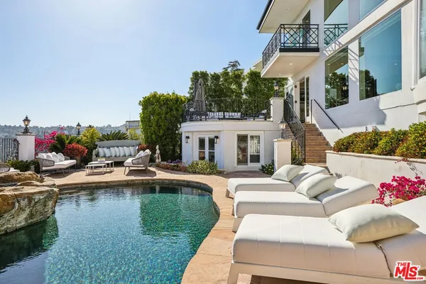 $19,995 | 2411 Mt Olympus Drive, Los Angeles, CA 90046