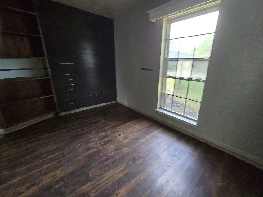 1307 Cactus Street Baytown, TX 77521 - Photo 10 of 15