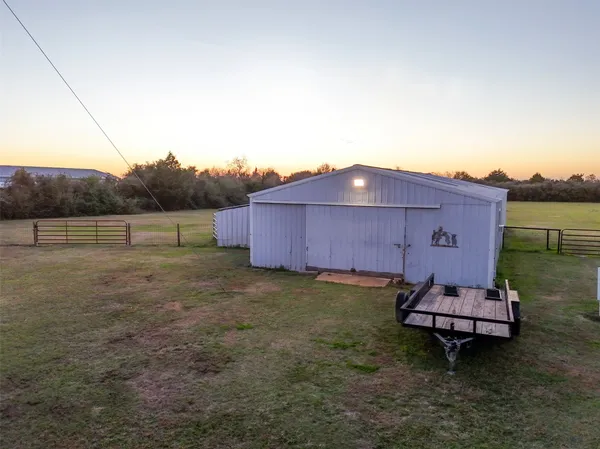 $825,000 | 19989 Meadow Bend Road, Hempstead, TX 77445