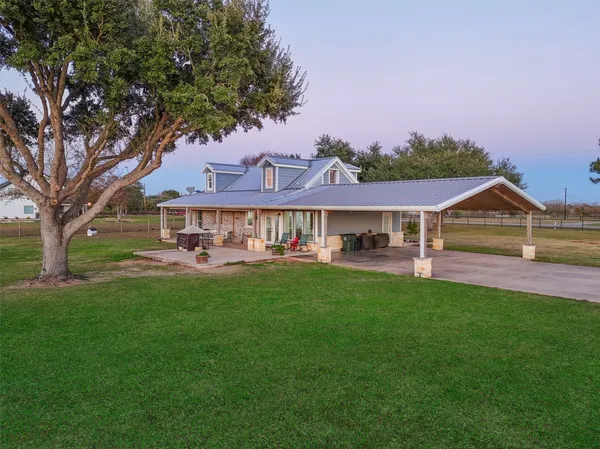 $825,000 | 19989 Meadow Bend Road, Hempstead, TX 77445