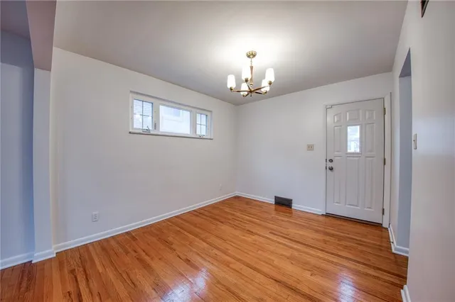 $2,550 | 5523 Rippey Place, Pittsburgh, PA 15206