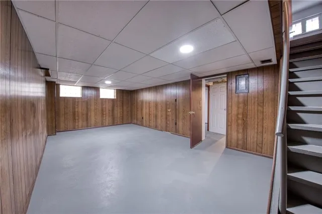 $2,550 | 5523 Rippey Place, Pittsburgh, PA 15206