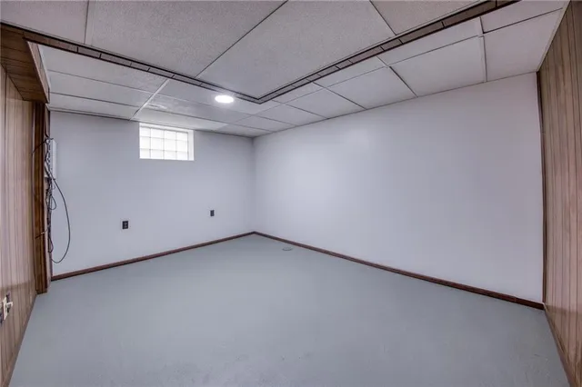 $2,550 | 5523 Rippey Place, Pittsburgh, PA 15206