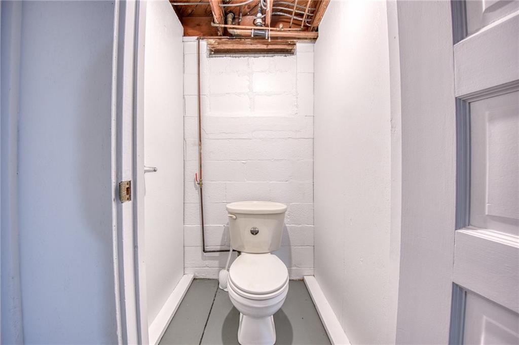 5523 Rippey Place Pittsburgh, PA 15206 - Photo 41 of 47