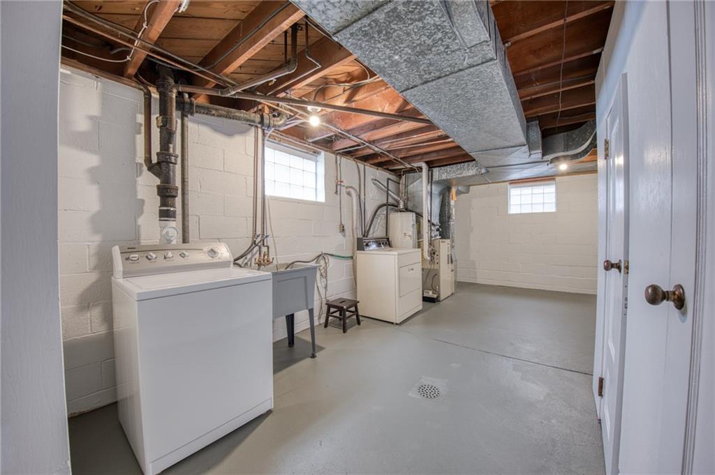 5523 Rippey Place Pittsburgh, PA 15206 - Photo 42 of 47