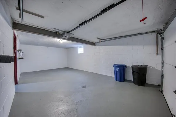 $2,475 | 5523 Rippey Place, Pittsburgh, PA 15206