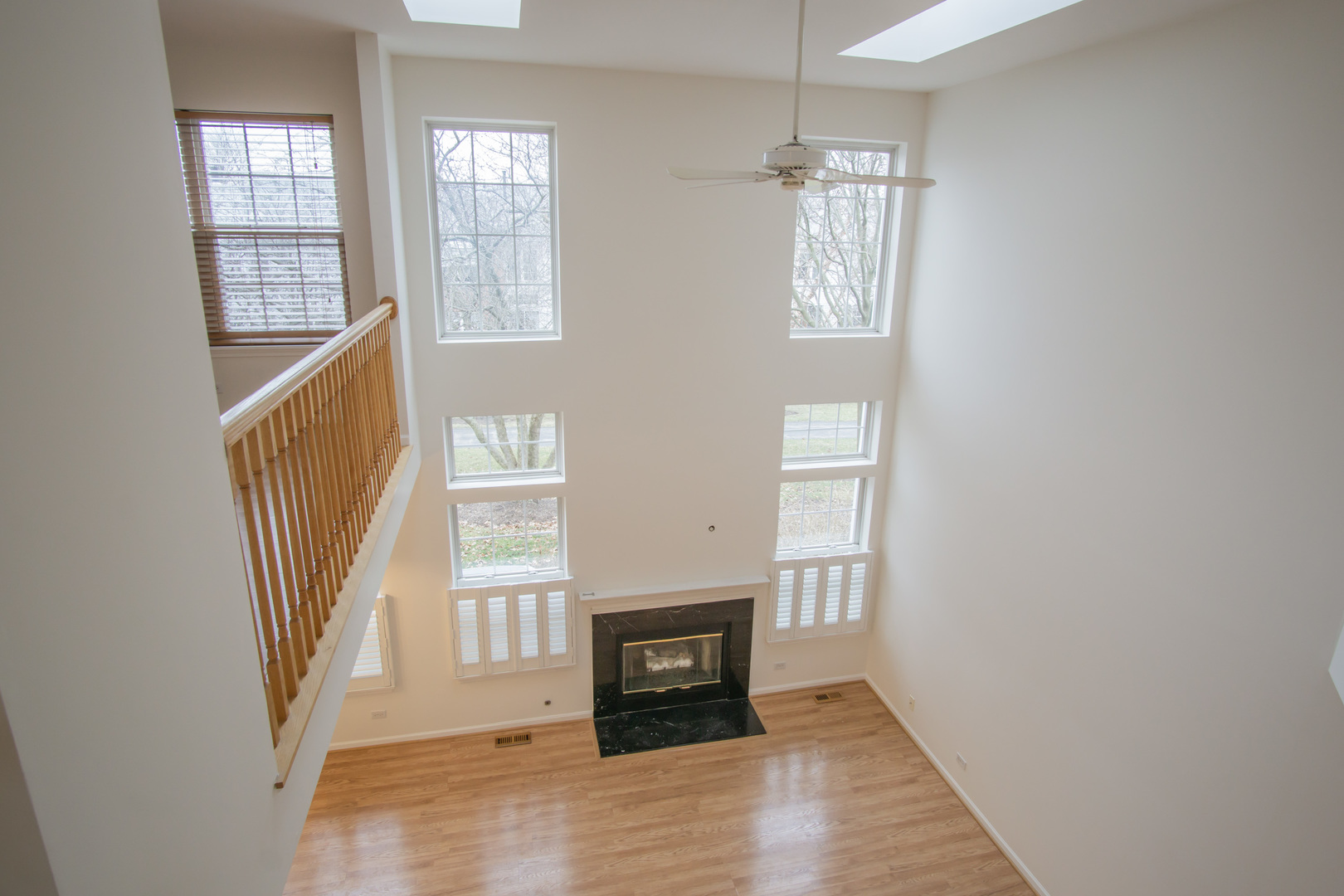 191 Holmes Way Schaumburg, IL 60193 - Photo 18 of 25
