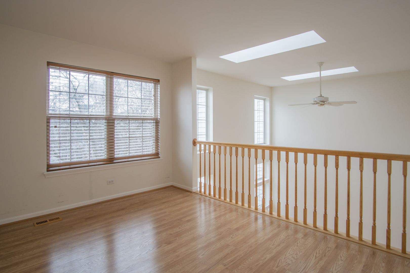 191 Holmes Way Schaumburg, IL 60193 - Photo 19 of 25
