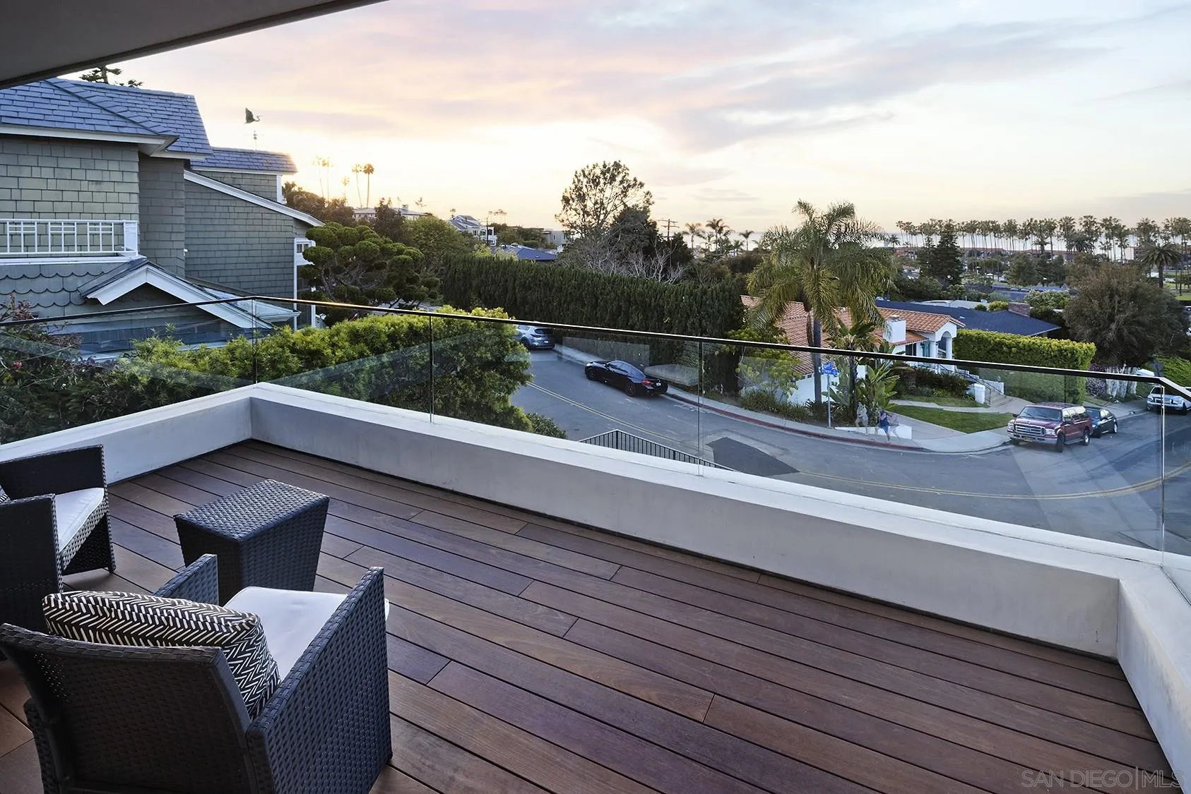 2045 Lowry Place La Jolla, CA 92037 - Photo 34 of 52 a view of terrace with seating space