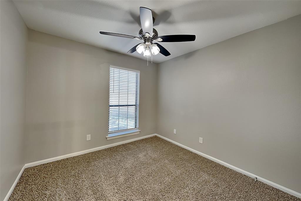 258 Barclay Avenue Coppell, TX 75019 - Photo 12 of 19