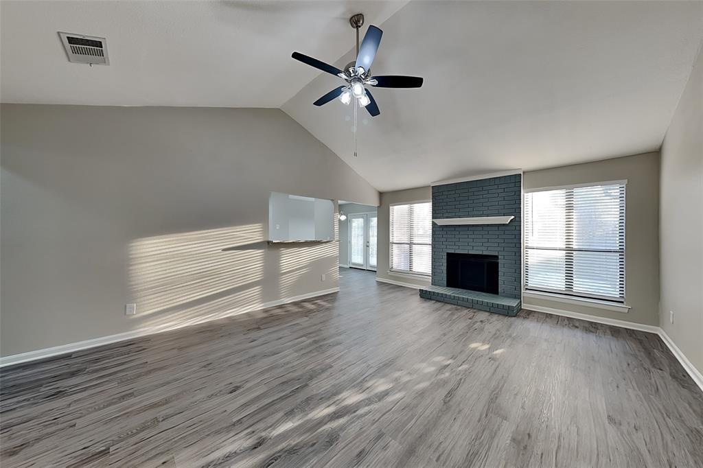 258 Barclay Avenue Coppell, TX 75019 - Photo 2 of 19