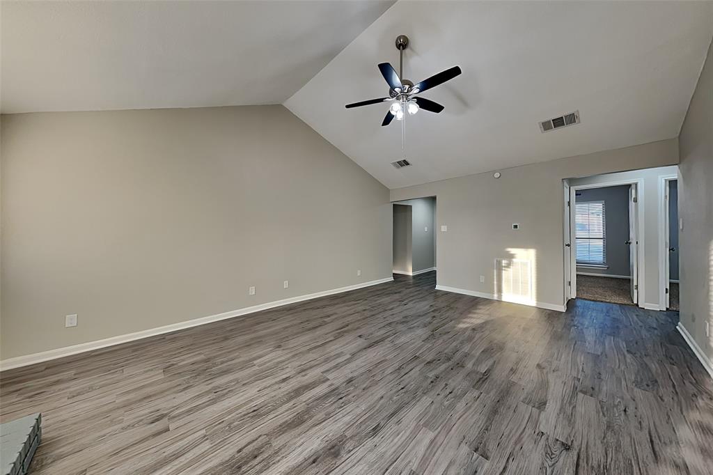 258 Barclay Avenue Coppell, TX 75019 - Photo 3 of 19