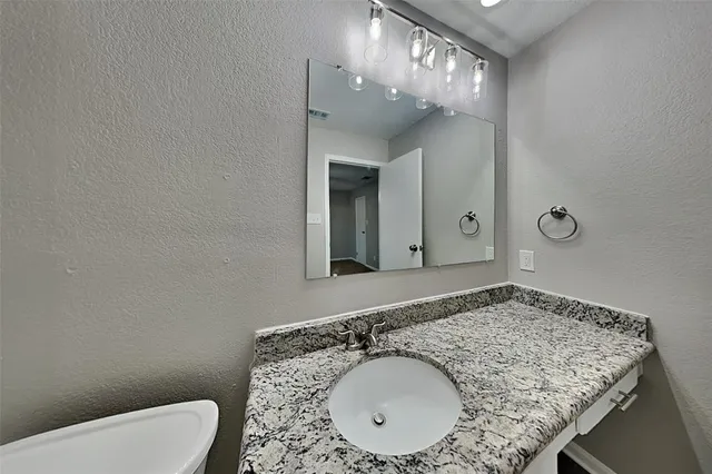 $2,450 | 258 Barclay Avenue, Coppell, TX 75019