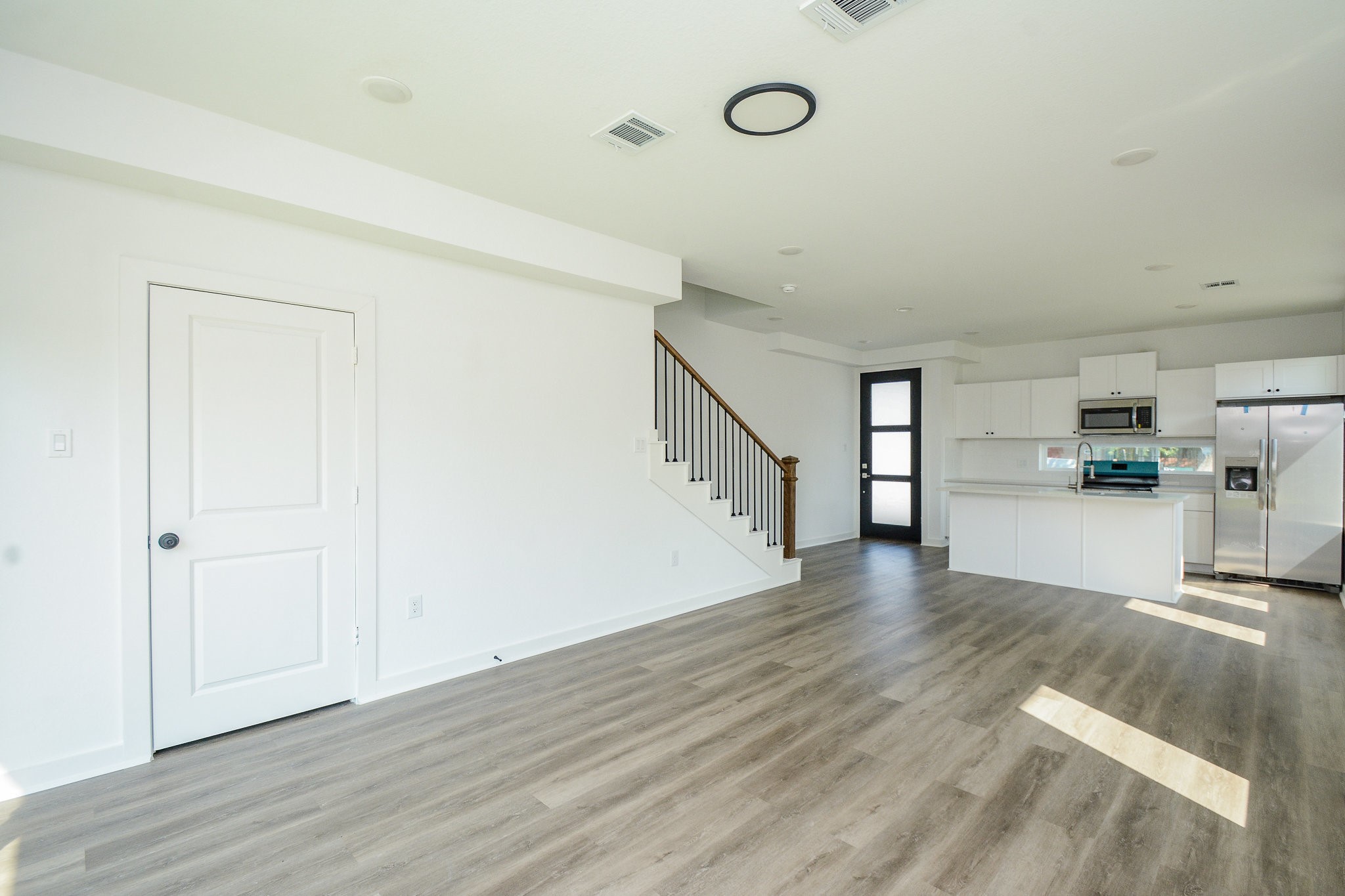 4358 Clover Street, Unit A Houston, TX 77051 - Photo 9 of 31