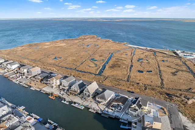 a view of ocean view and ocean view