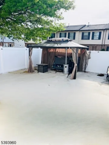 $585,000 | 437 Maple Avenue, Elizabeth, NJ 07202