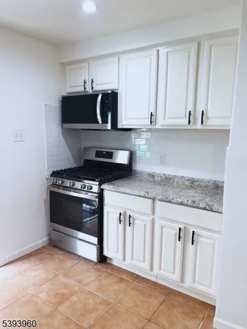 $585,000 | 437 Maple Avenue, Elizabeth, NJ 07202