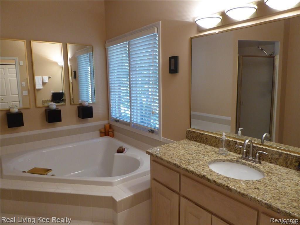 3656 Cedar Shake Drive Rochester, MI 48309 - Photo 23 of 35