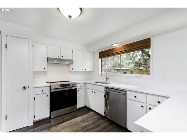 $710,000 | 20445 South Danny Court, Oregon City, OR 97045