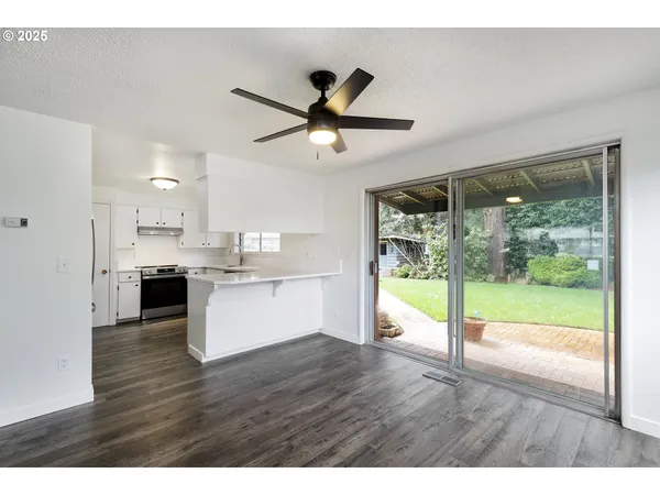$710,000 | 20445 South Danny Court, Oregon City, OR 97045