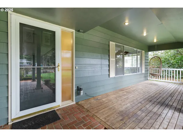$710,000 | 20445 South Danny Court, Oregon City, OR 97045