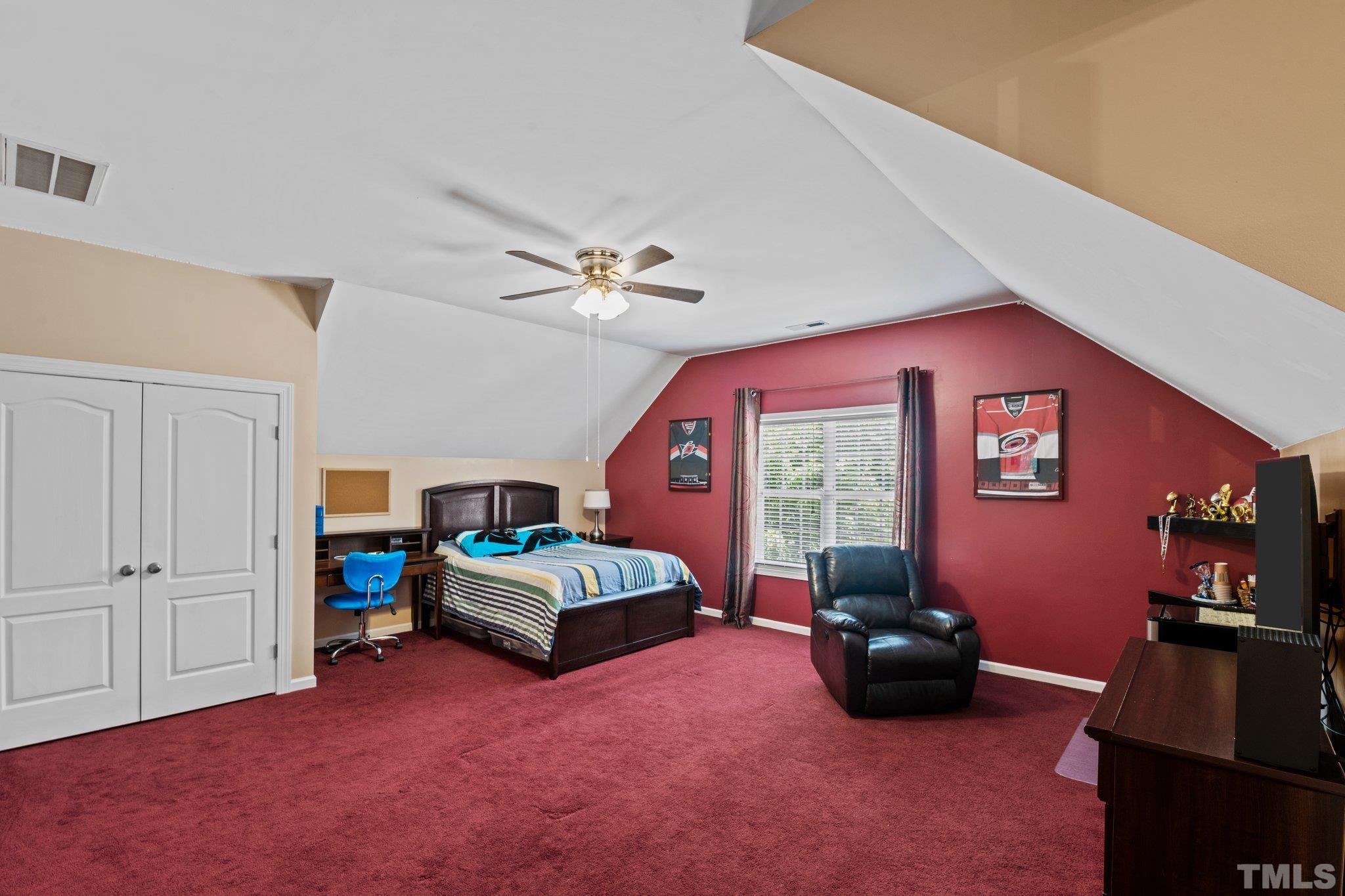 8609 Churchdown Court Raleigh, NC 27613 - Photo 25 of 30