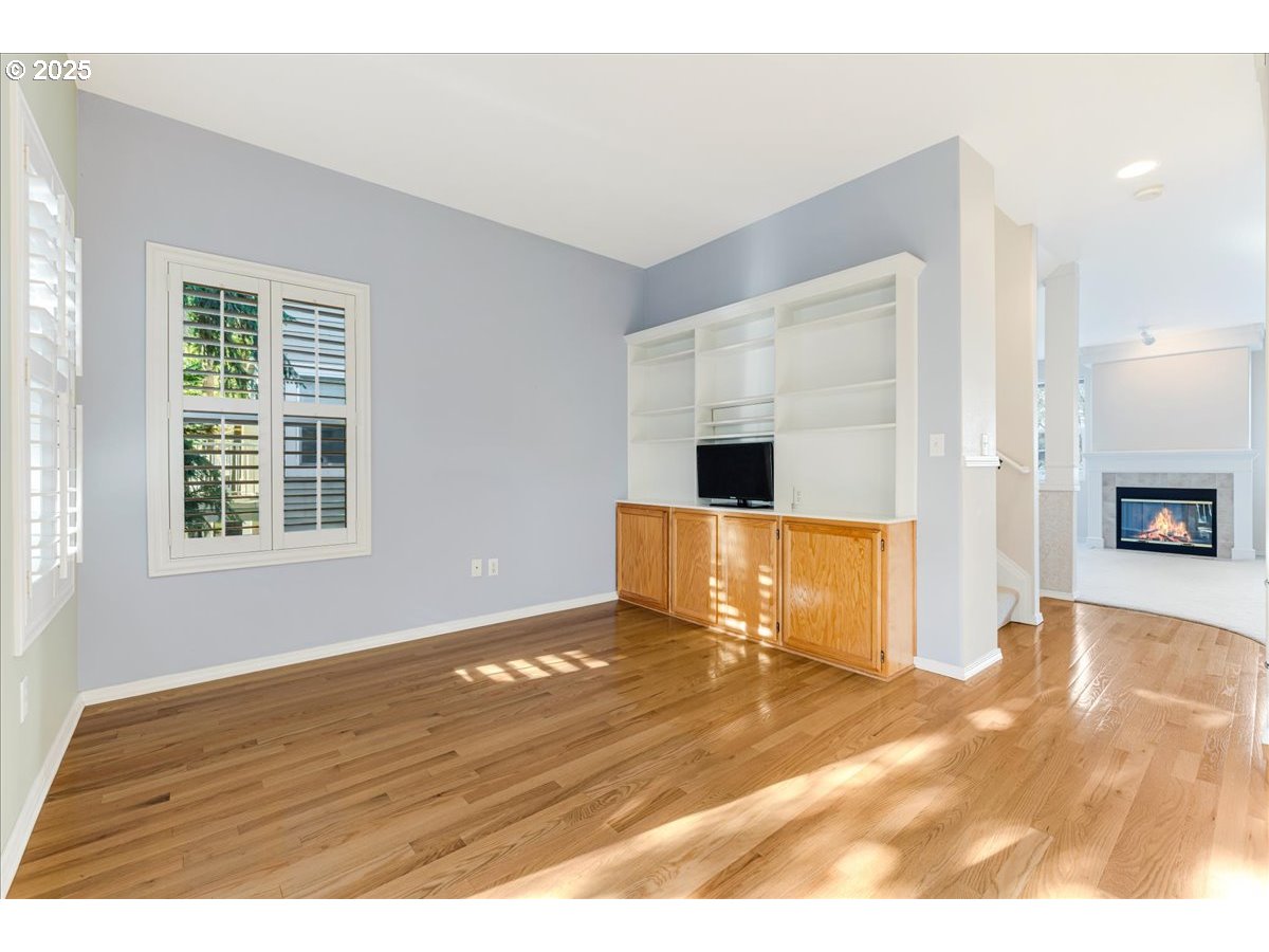 14186 Southwest Barrows Road, Unit 75 Tigard, OR 97223 - Photo 17 of 48 Gallery Image 17