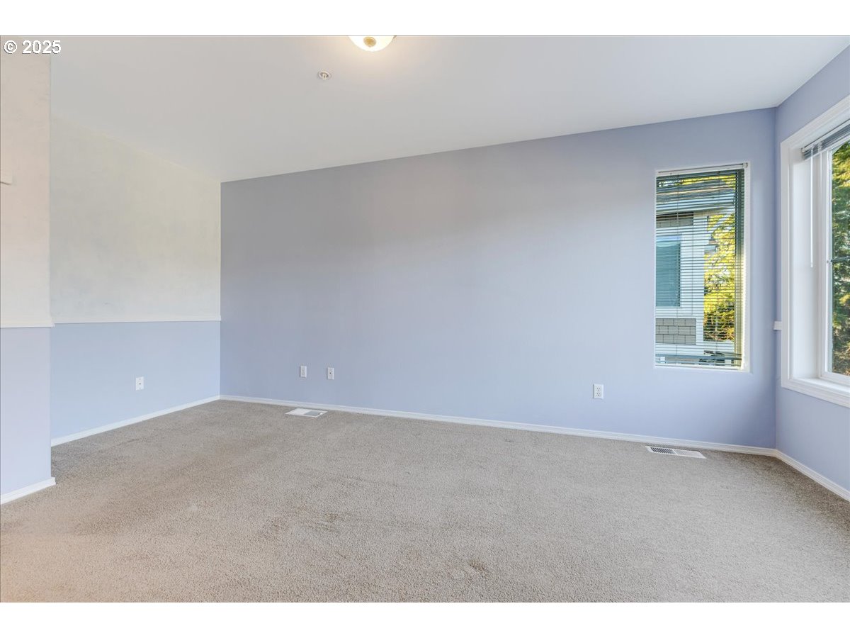 14186 Southwest Barrows Road, Unit 75 Tigard, OR 97223 - Photo 20 of 48 Gallery Image 20