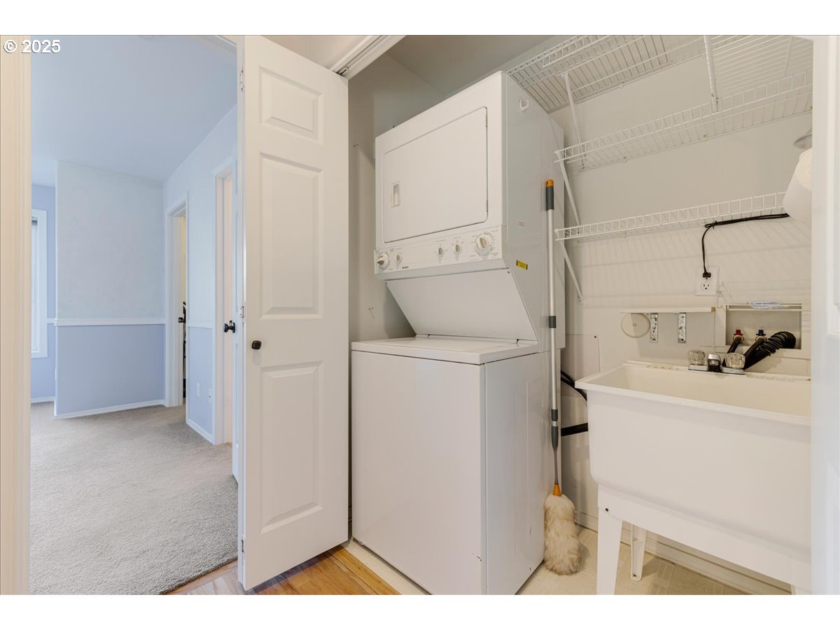 14186 Southwest Barrows Road, Unit 75 Tigard, OR 97223 - Photo 30 of 48 Gallery Image 30