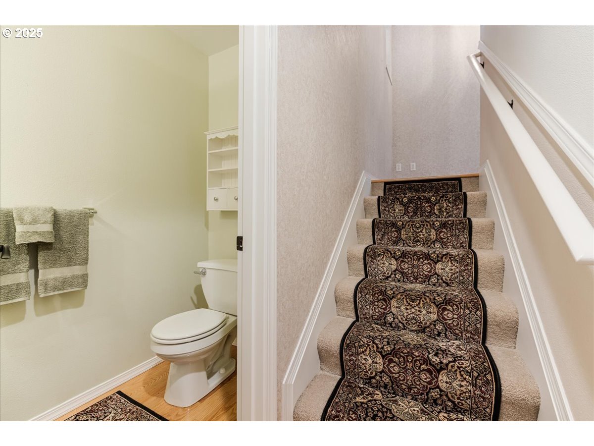 14186 Southwest Barrows Road, Unit 75 Tigard, OR 97223 - Photo 31 of 48 Gallery Image 31