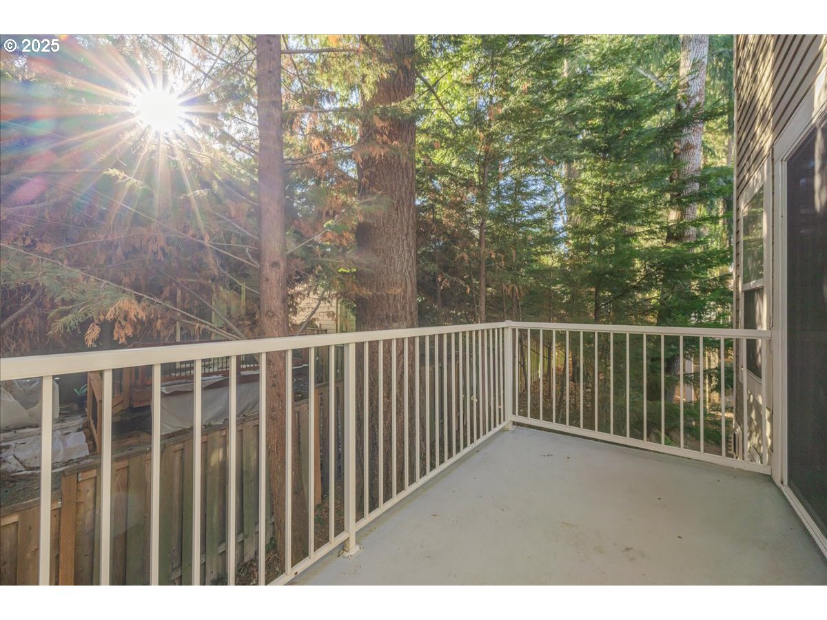 14186 Southwest Barrows Road, Unit 75 Tigard, OR 97223 - Photo 40 of 48 Gallery Image 40