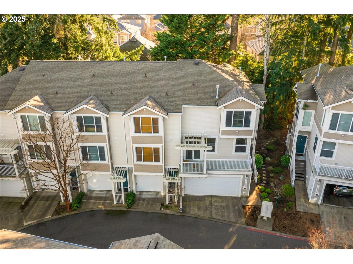 14186 Southwest Barrows Road, Unit 75 Tigard, OR 97223 - Photo 44 of 48 Gallery Image 44