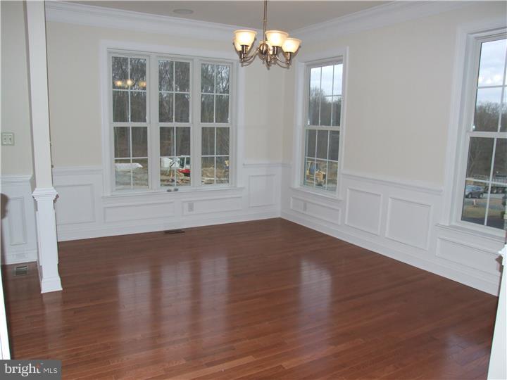 105 North Hillcrest Road Springfield, PA 19064 - Photo 8 of 13