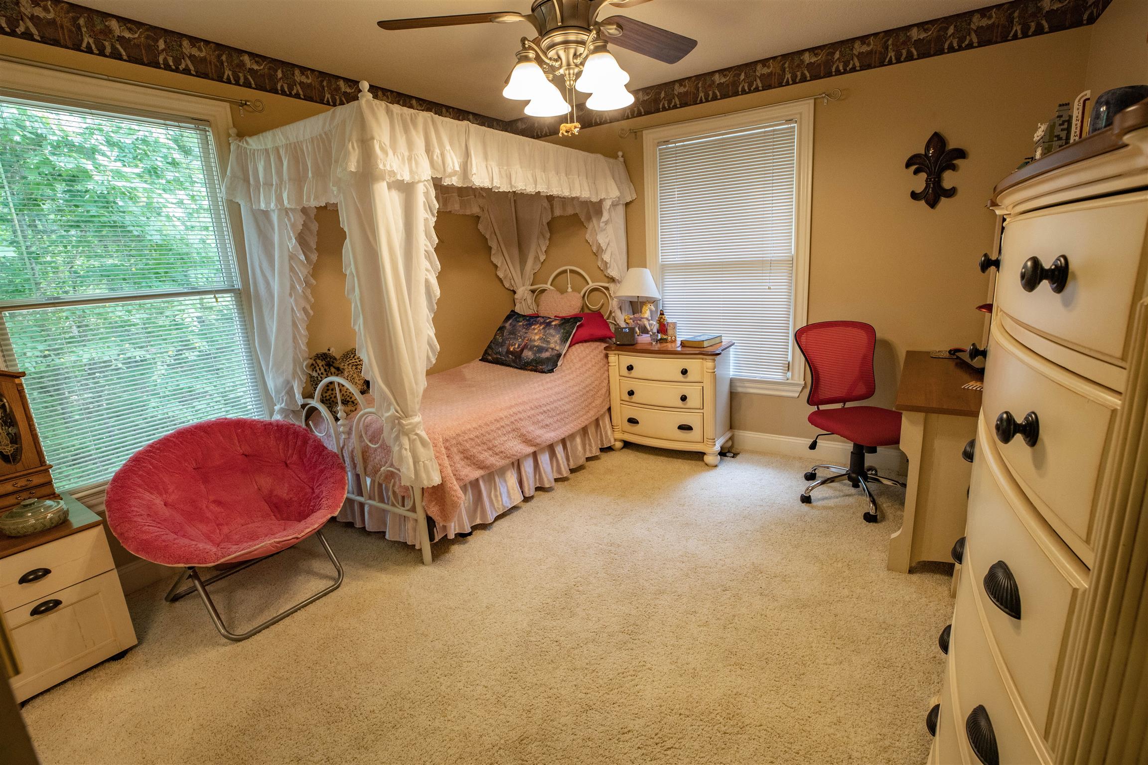 210 Airport Road Waverly, TN 37185 - Photo 22 of 30 These two bedrooms offer lots of natural light.