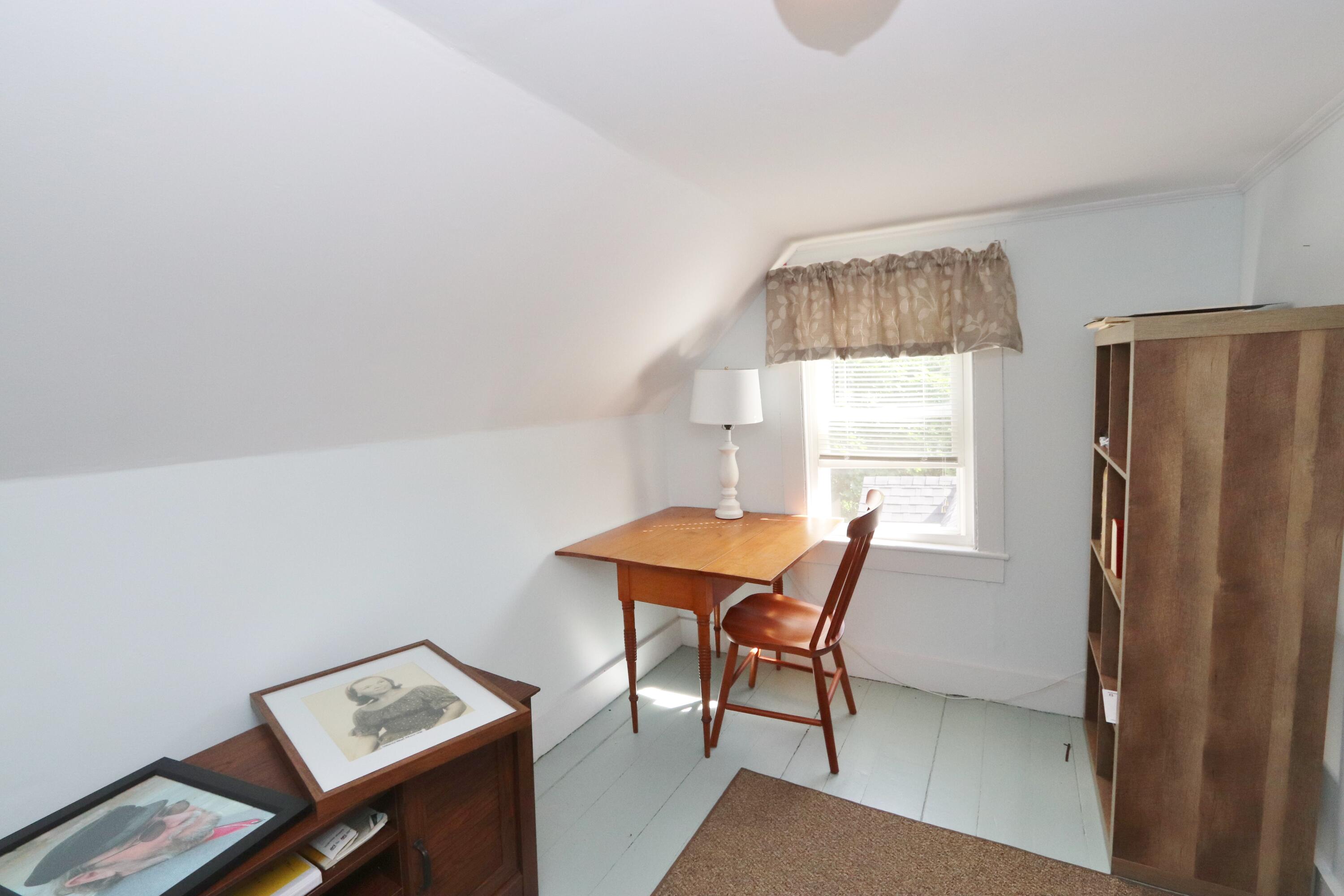 19 Lemon Street Bangor, ME 04401 - Photo 15 of 20 IMG_7330