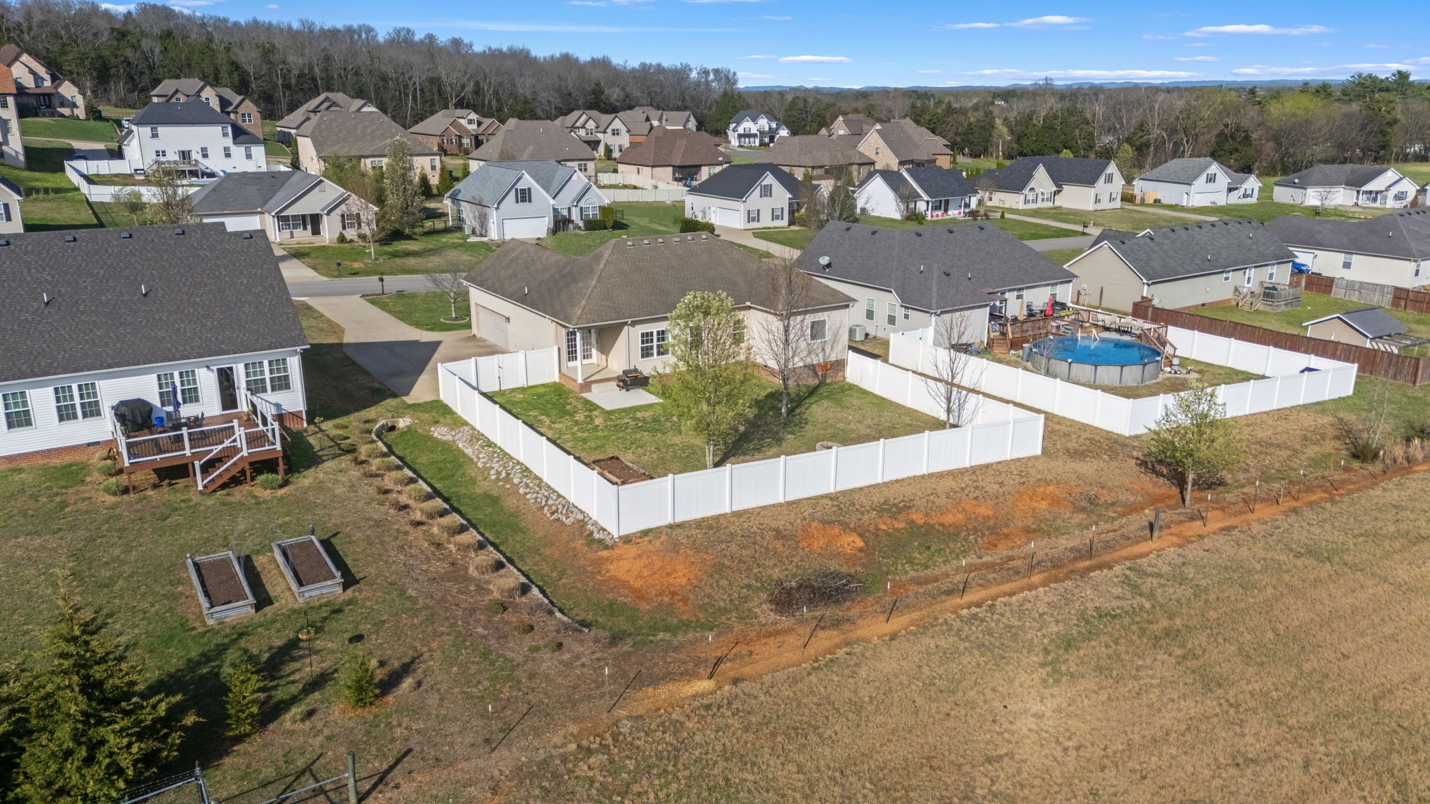 1237 Crescent Ridge Drive Murfreesboro, TN 37128 - Photo 44 of 48 Gallery Image 44