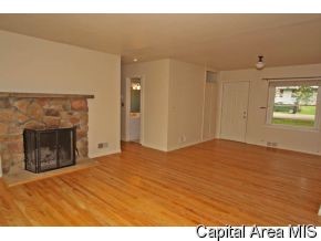 2016 Cherry Road Springfield, IL 62704 - Photo 5 of 12