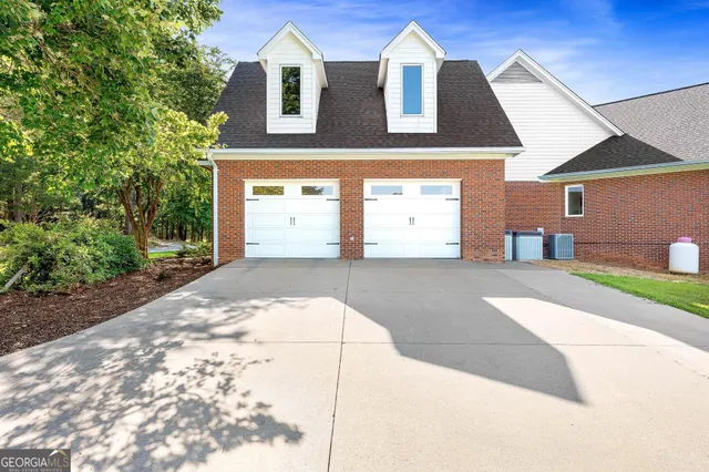 $1,050,000 | 366 Curt Bailey Road, Hartwell, GA 30643