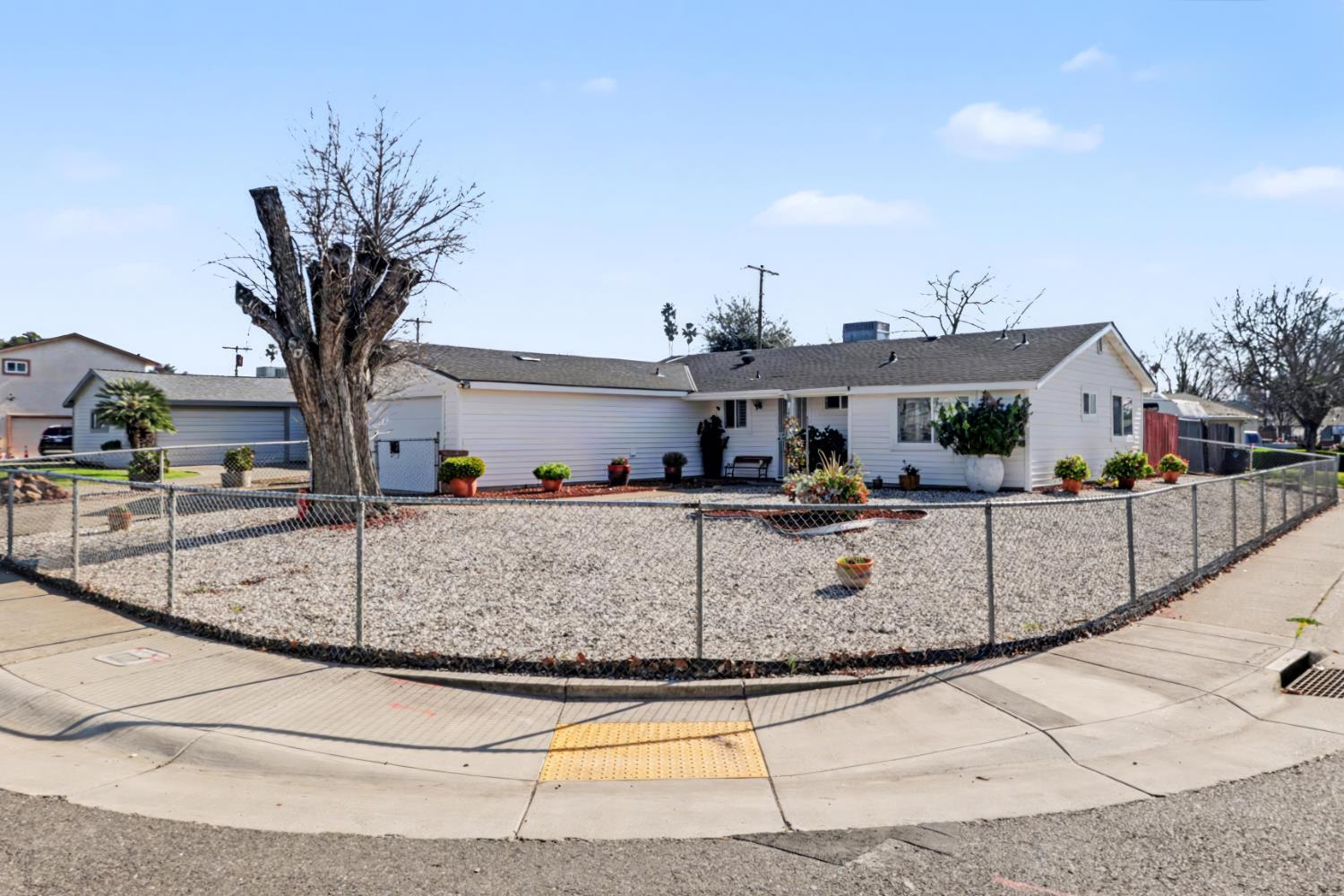 10500 Spaulding Way Rancho Cordova, CA 95670 - Photo 39 of 39 a view of a park with many windows