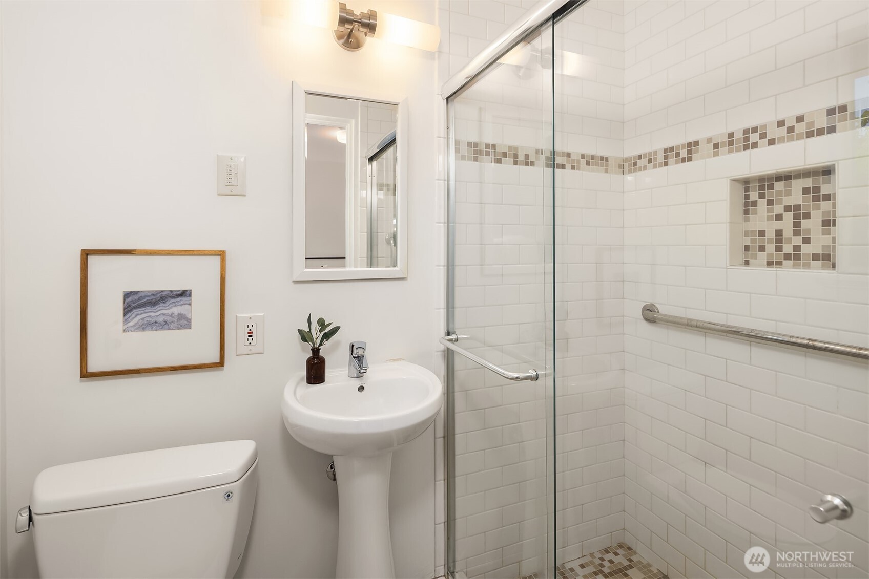 3704 48th Avenue Northeast Seattle, WA 98105 - Photo 32 of 40