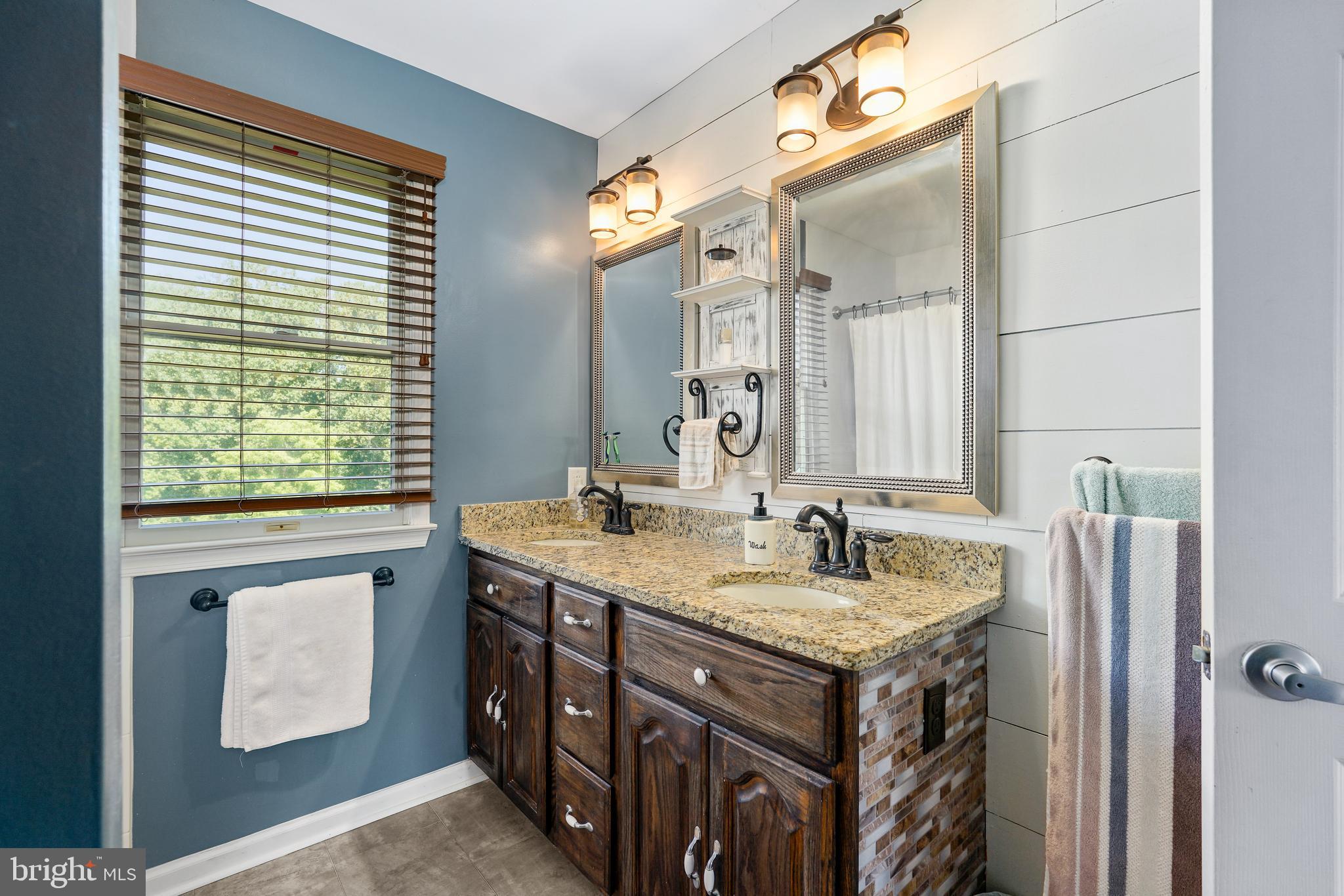 83 Trent Road Elkton, MD 21921 - Photo 22 of 36 Primary bath